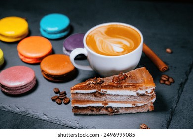 320开奖前后出现的这些细节你注意到了吗 320开奖前后出现的这些细节你注意到了吗